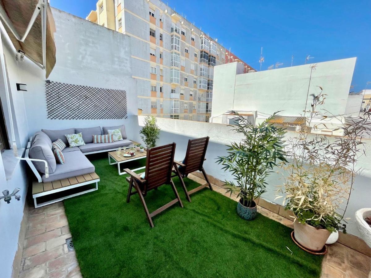 Gatu Premium Atico Caleta , Preferente Mayores De 25 Anos Y Familias Cádiz Buitenkant foto